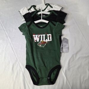 NHL Green and Black Wild‎ Onesies Size 18 Months